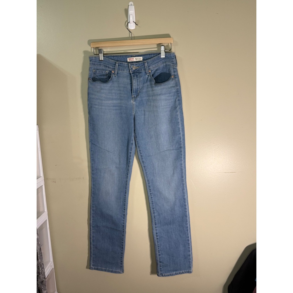 Signature by Levi Strauss & Co Womens Mid-Rise Straight Jeans Light Wash Denim